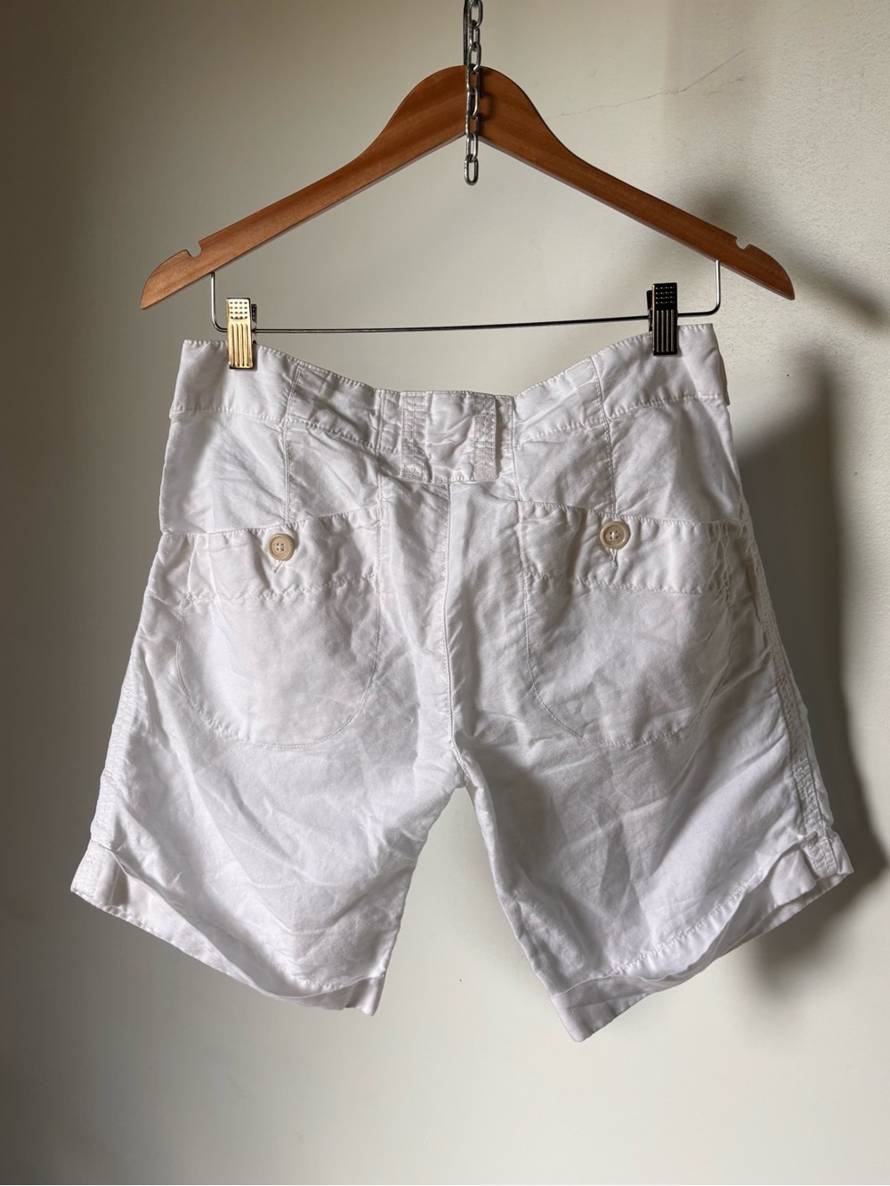 James Perse Drop Waist White Cotton Bermuda Shorts - Picture 15 of 15